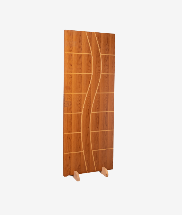 CM63 – Folha de Porta Frisada