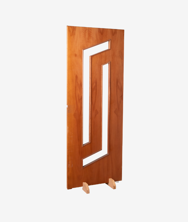 CM23 – Porta com Visor
