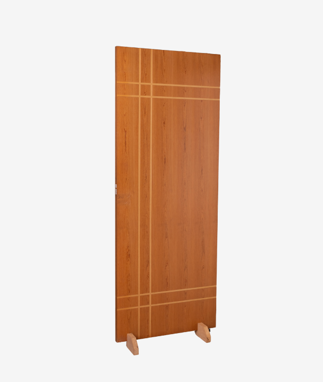 CM53 – Folha de Porta Frisada