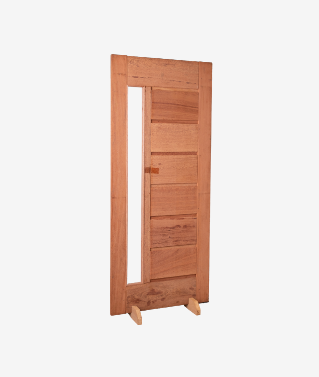 REF729 – Porta Maciça