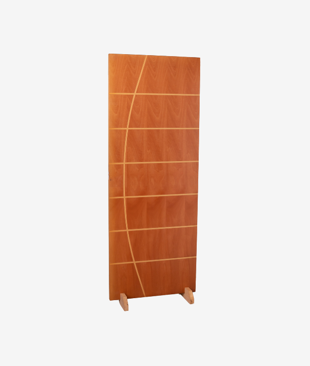 CM48 – Folha de Porta Frisada